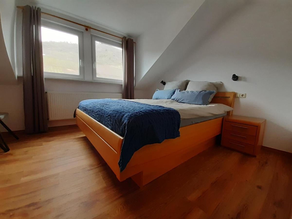 Haus Moselliebe B&B Ediger-Eller Exterior photo